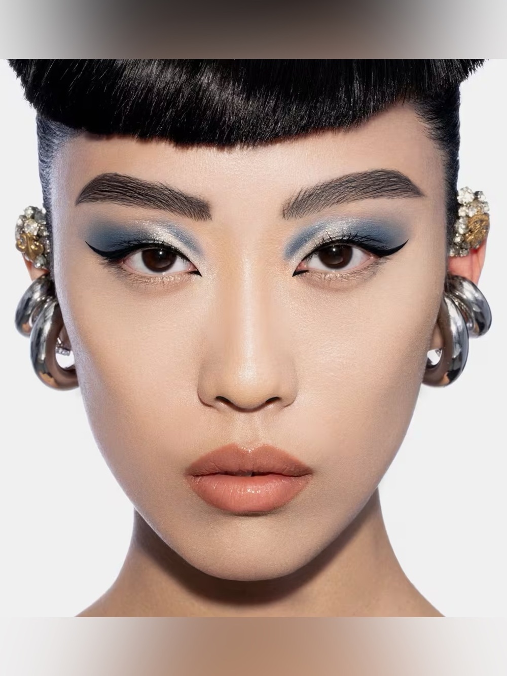 Natasha Denona Xenon Palette- cool toned, edgy, glam, smoky, limited edition - Picture 6 of 14